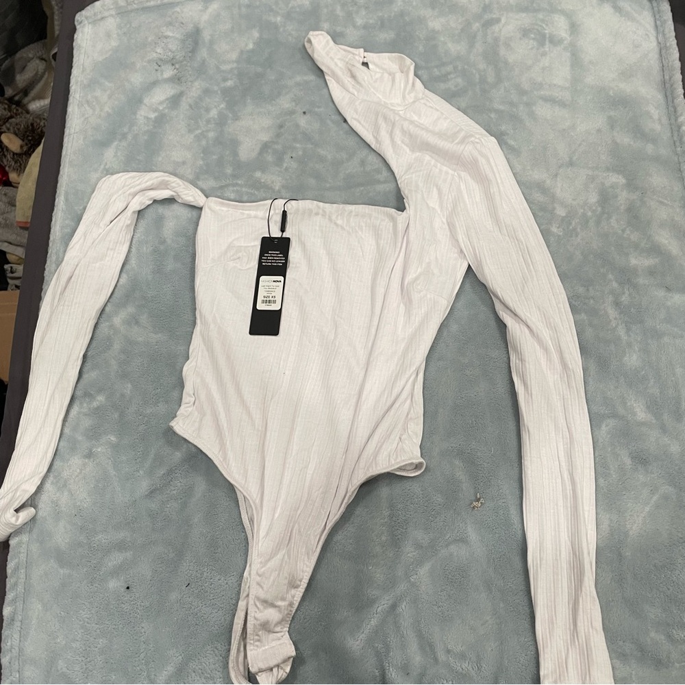 Fashion nova body suit